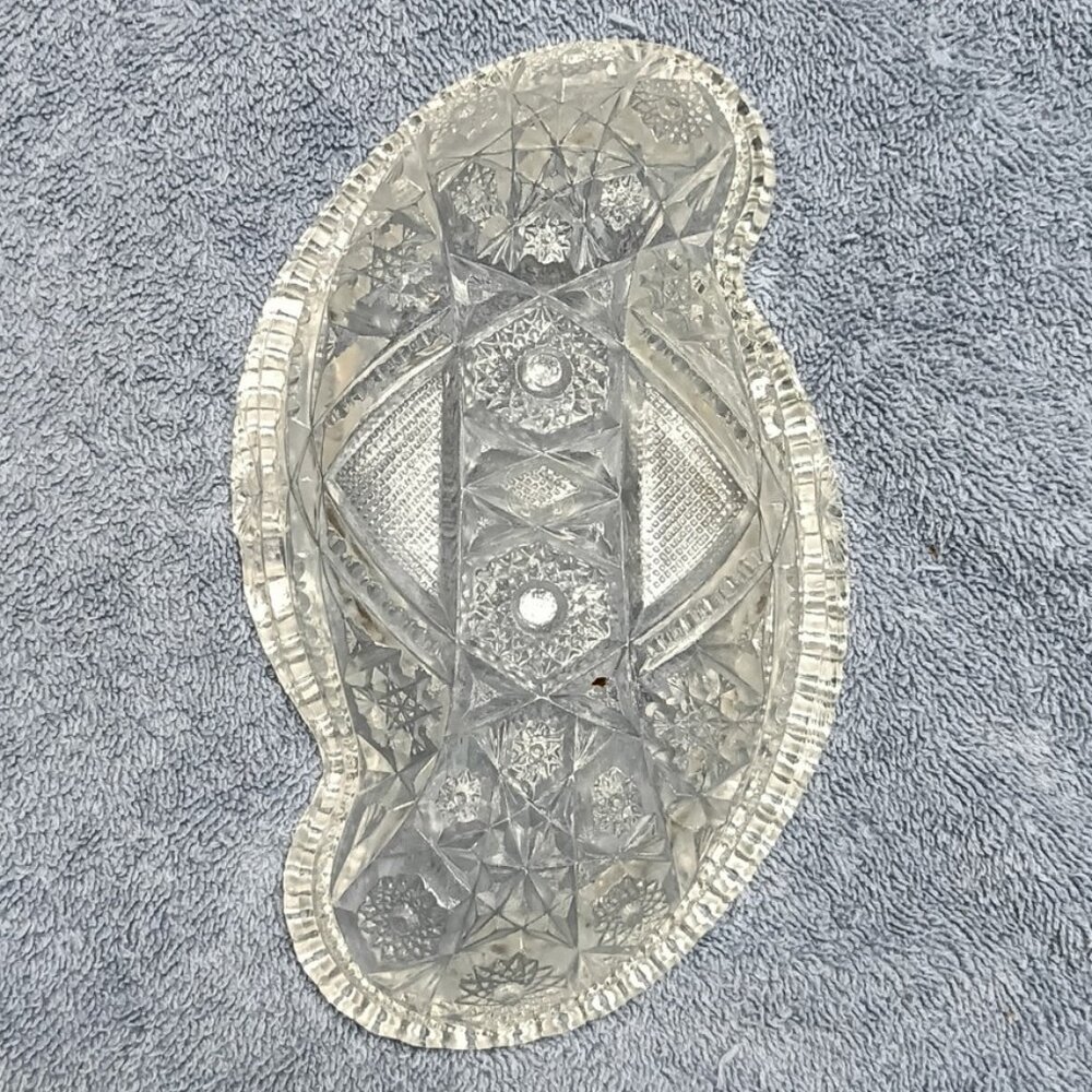 1900's McKee Fentec Kidney Shape Dish - Picture 3 of 6